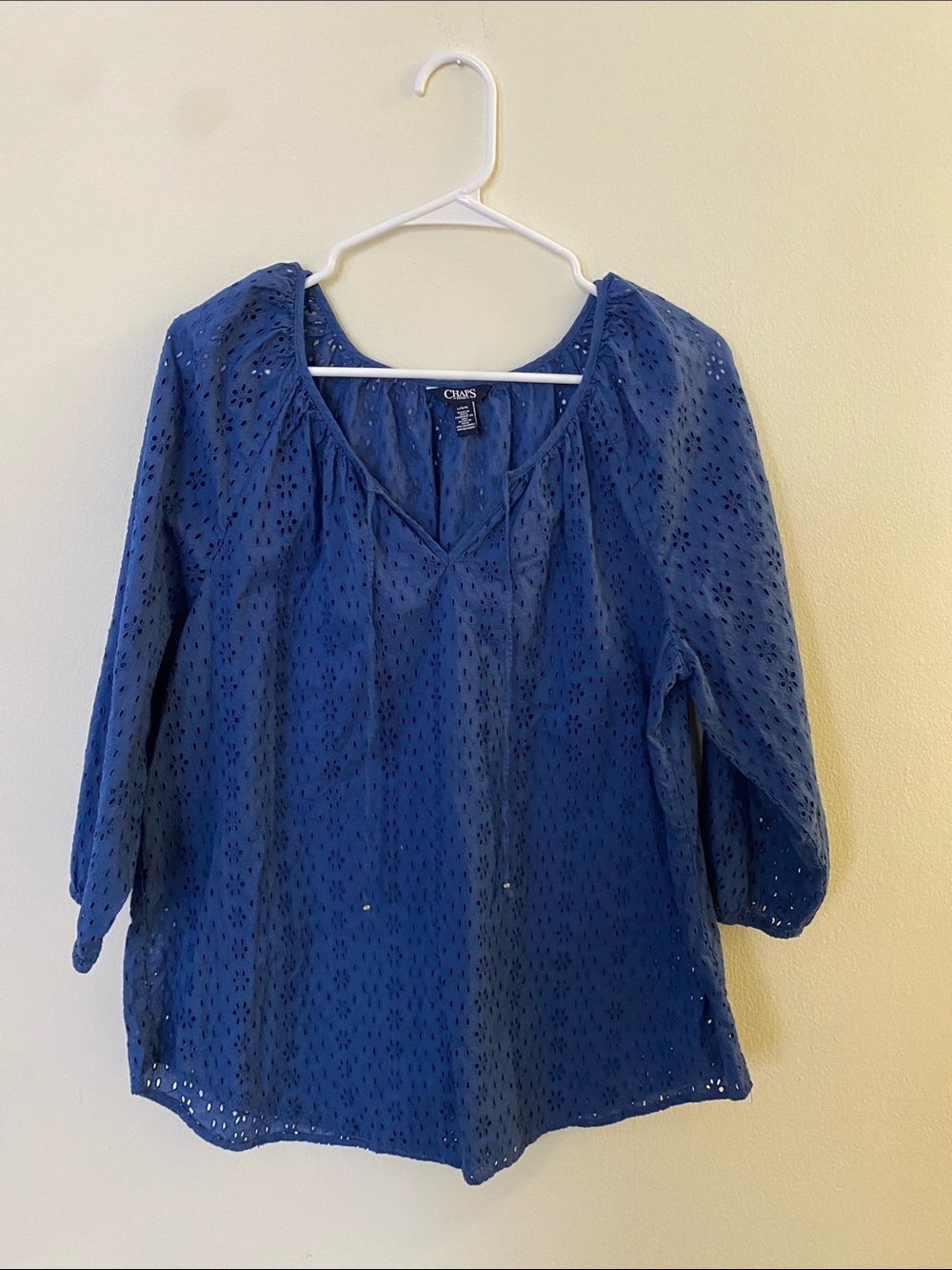 100% Cotton Chaps Denim Women’s Blue Eyelet V‑Neck Tunic L